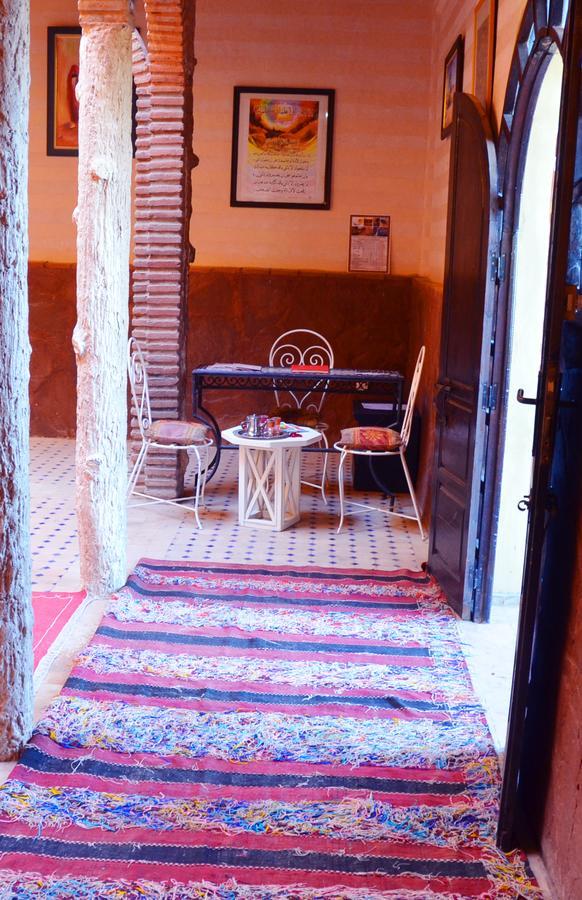 Hotel Latifa House Sbiti Zewnętrze zdjęcie